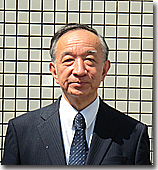 牛島 謙