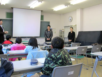 「貢献顕著な私費外国人留学生奨学金」授与式