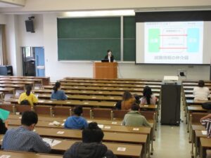 留学生対象就職ガイダンスの様子
