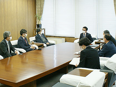 四日市大学と桑名市との包括連携協定の締結